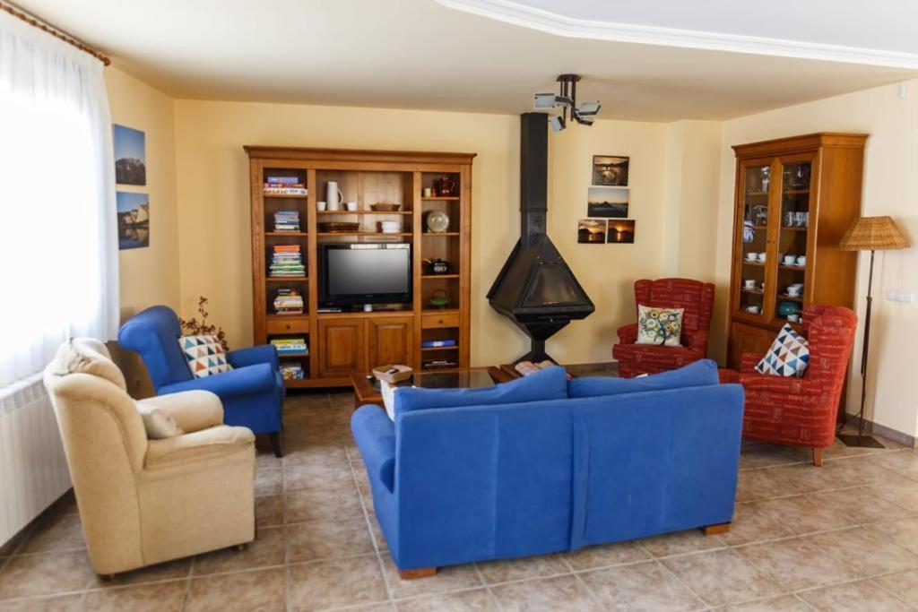 Casa Rural La Pinta- Sendaviva Y Bardenas Villafranca Bagian luar foto